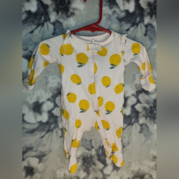 Newborn 5 PC Set Lot Bundle Pajamas PJs infant Sleepsuit Sleepwear Size 0 $25 - Picture 5 of 7